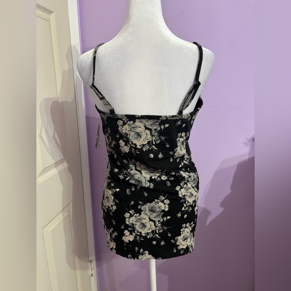 Torrid Floral Print Camisole - Picture 2 of 4